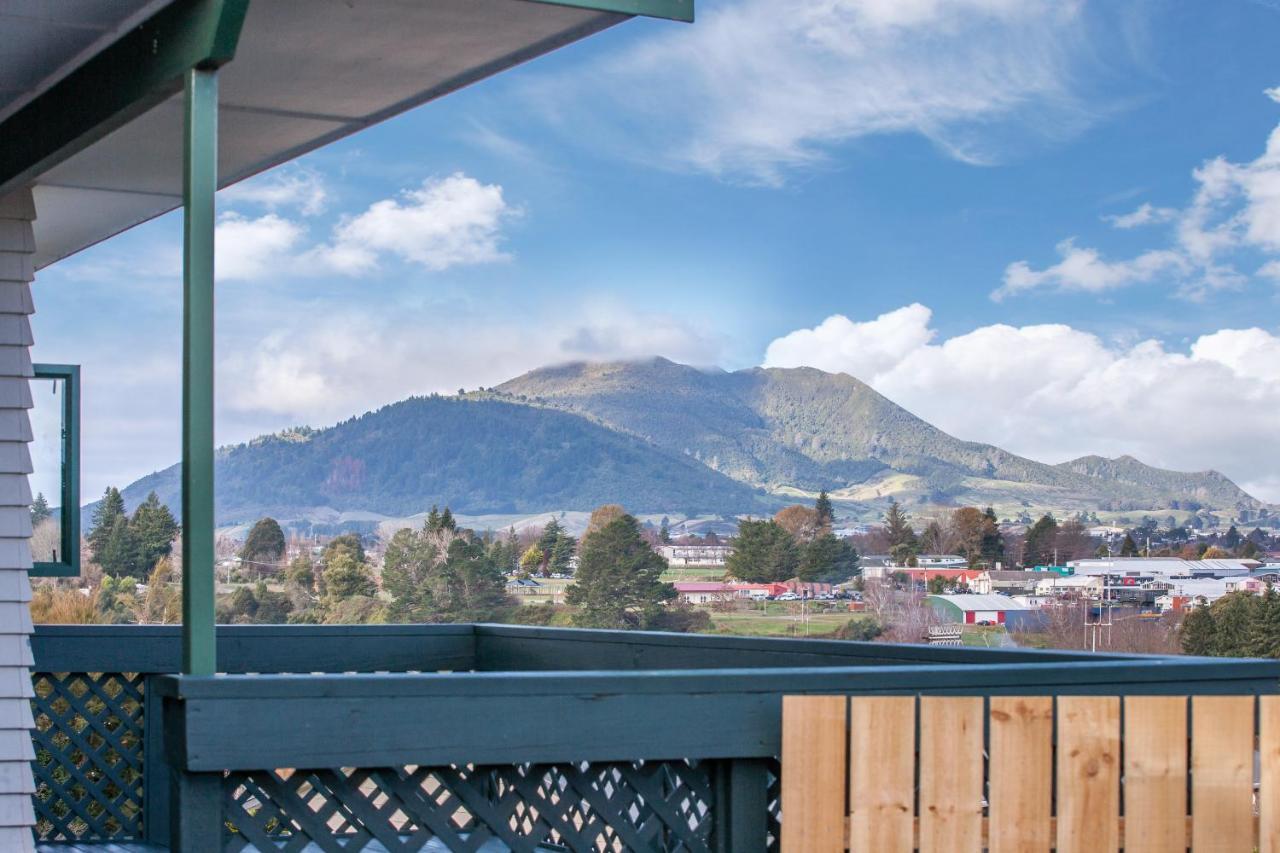 Kaihua Lookout - Taupo Holiday Home Exterior photo