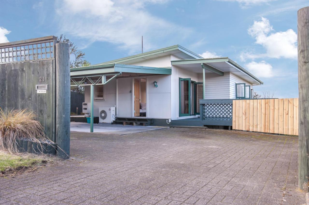 Kaihua Lookout - Taupo Holiday Home Exterior photo